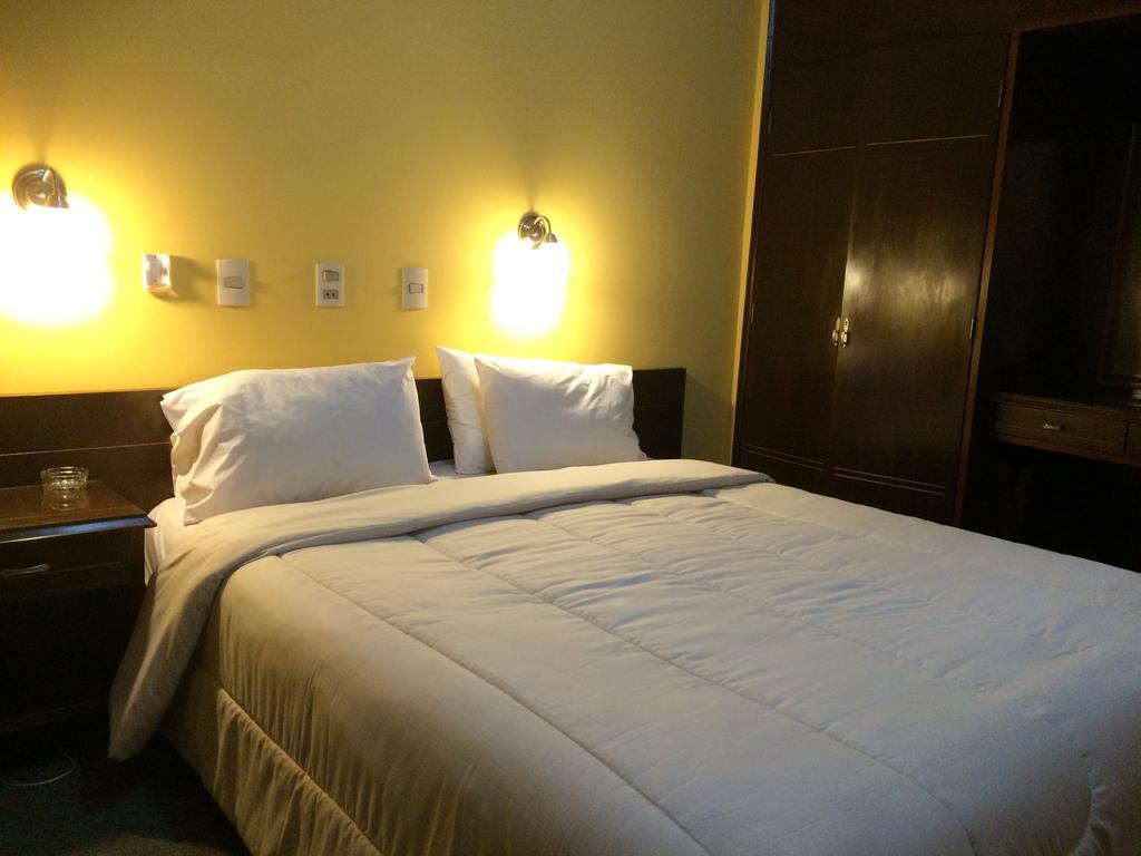 Hotel Manduvira Асунсьон Номер фото